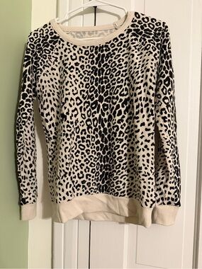 White Leopard Print Shirt Small